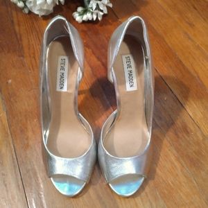 Steve Madden Rachel silver heels